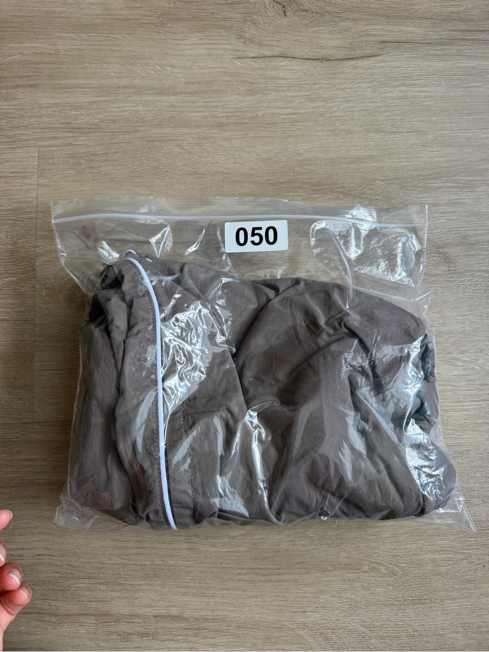 Hollister Windbreaker Pants Brown SZ XS - Picture 6 of 6